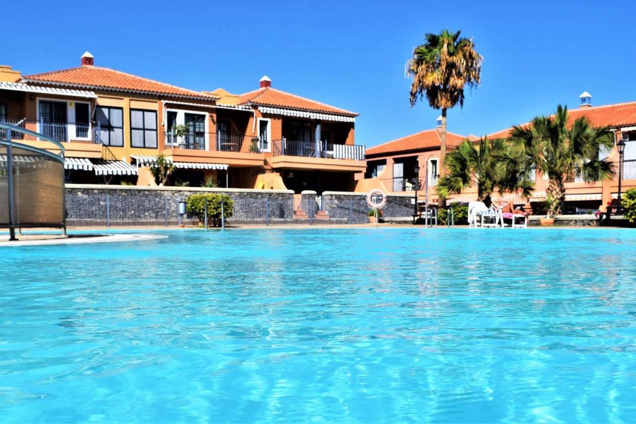 Victoria Family Apartman Tenerife Costa Del Silencio Esterno foto