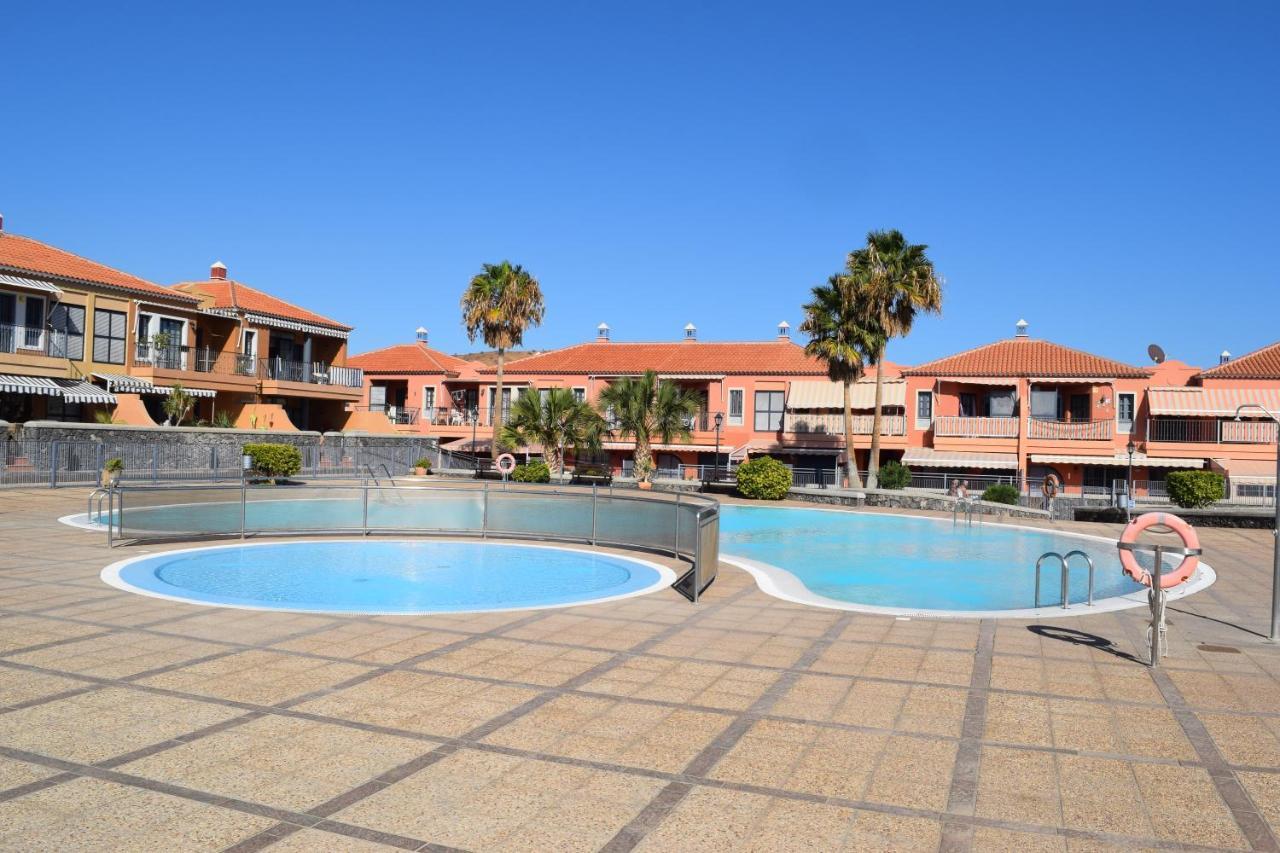 Victoria Family Apartman Tenerife Costa Del Silencio Esterno foto