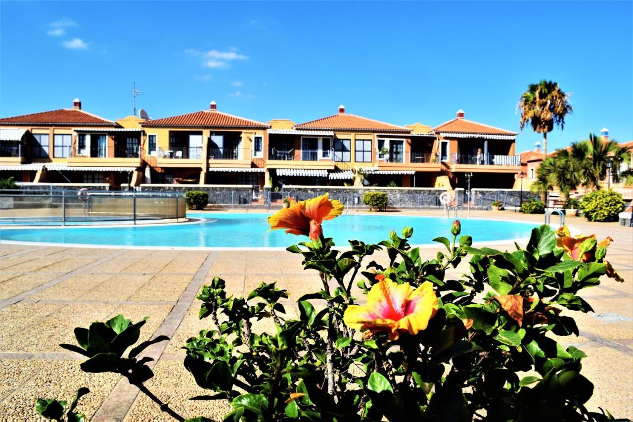 Victoria Family Apartman Tenerife Costa Del Silencio Esterno foto